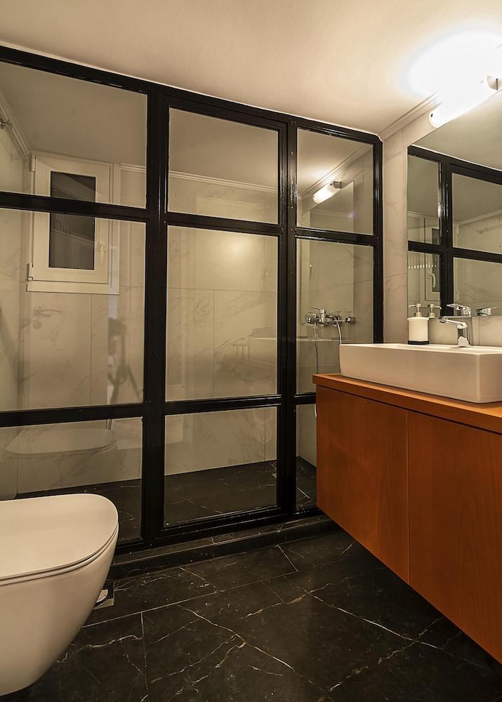 Elegant, Spacious & Minimalist Aptm W/Balcony Apartamento Atenas Exterior foto