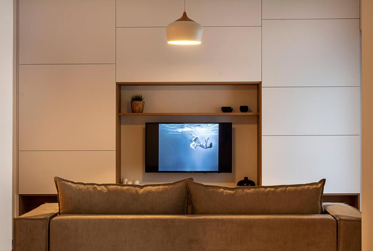 Elegant, Spacious & Minimalist Aptm W/Balcony Apartamento Atenas Exterior foto
